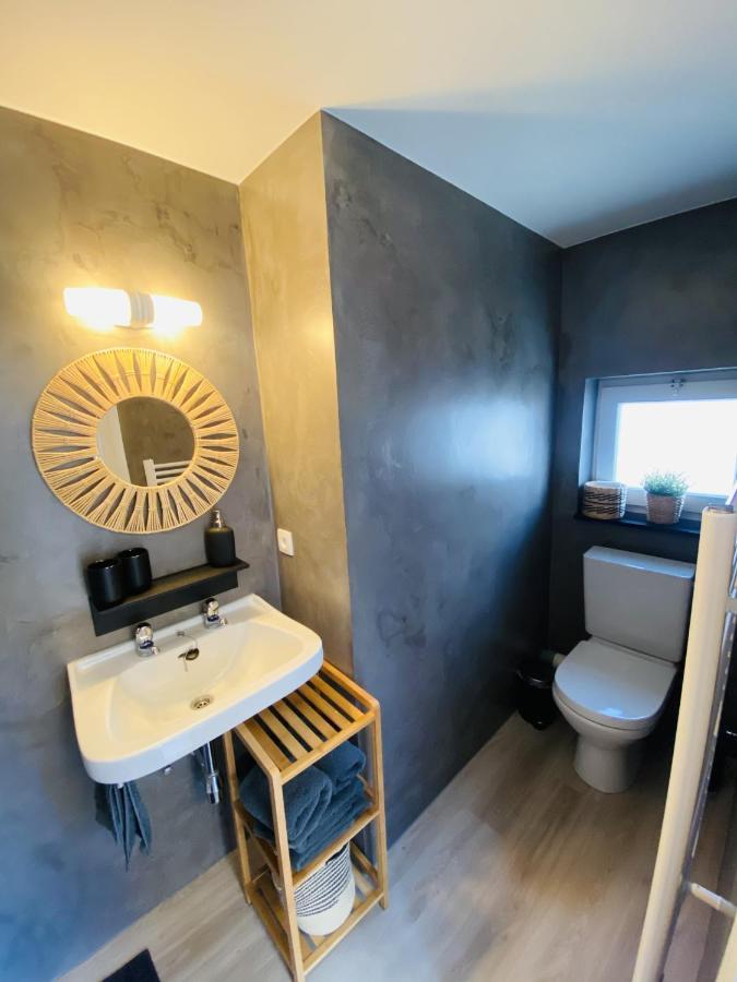 Lovely, Renovated Appartment, Near The Beach. Де Хаан Екстериор снимка